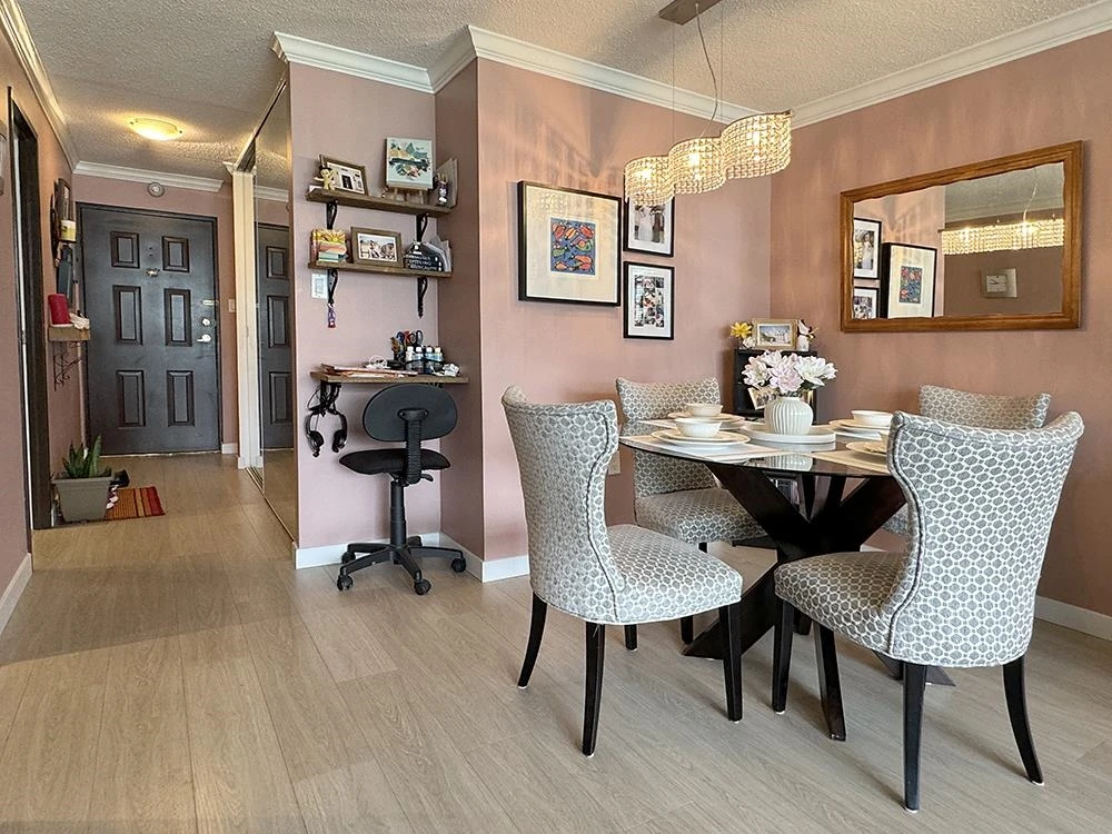 Family Room Photo of 703 6631 Minoru Boulevard, Richmond, BC