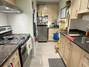 Walk-In Closet Photo of 703 6631 Minoru Boulevard, Richmond, BC