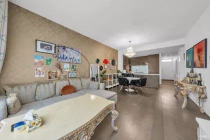 Kitchen Photo of 712 5955 Birney Avenue, Vancouver, BC