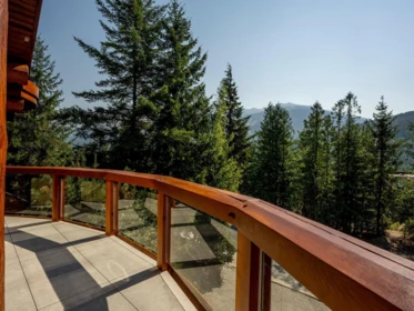 Breakfast Nook Photo of 3220 Peak Drive, Whistler, BC