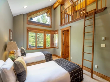 Entry Foyer Photo of 3220 Peak Drive, Whistler, BC