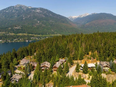 3220 Peak Drive, Whistler, BC, Whistler — Single Family Residence for sale