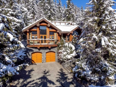 Front Yard Photo of 3220 Peak Drive, Whistler, BC