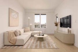 413 2450 Garden Drive, Vancouver, BC