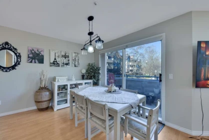 Breakfast Nook Photo of 217 7435 121a Street, Surrey, BC