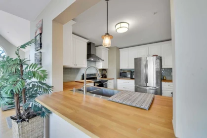 Primary Bathroom Photo of 217 7435 121a Street, Surrey, BC
