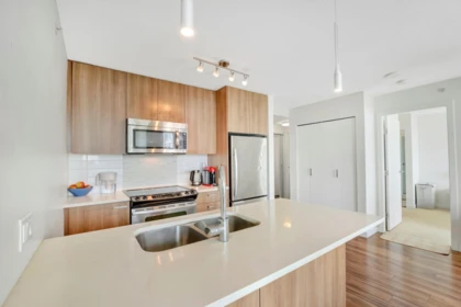 Kitchen Island Photo of 1808 13325 102a Avenue, Surrey, BC