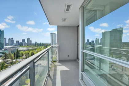 Staircase Photo of 1808 13325 102a Avenue, Surrey, BC