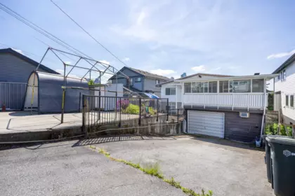 Outdoor Deck Photo of 3881 Napier Street, Burnaby, BC