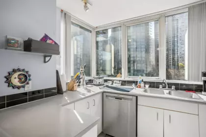 906 588 Broughton Street, Vancouver, BC, Vancouver — Apartment/Condo for sale