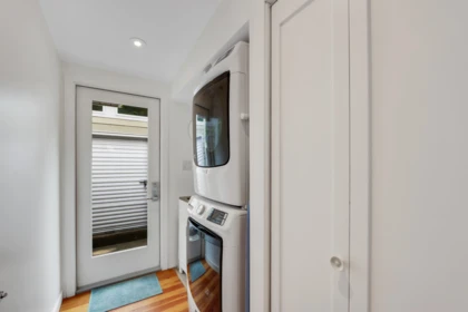 Walk-In Closet Photo of 40524 N Highlands Way, Squamish, BC