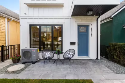 1 1620 E 11th Avenue, Vancouver, BC, Vancouver — Half Duplex for sale