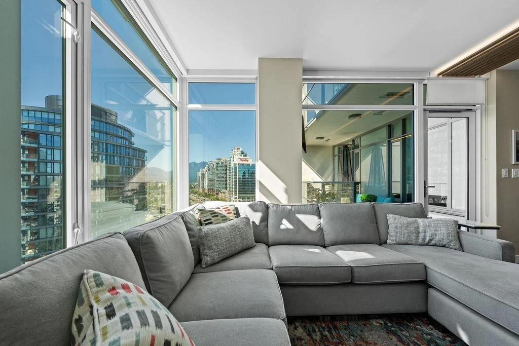 Living Room Photo of 1503 110 Switchmen Street, Vancouver, BC