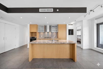 Kitchen Photo of 1902 1028 Barclay Street, Vancouver, BC