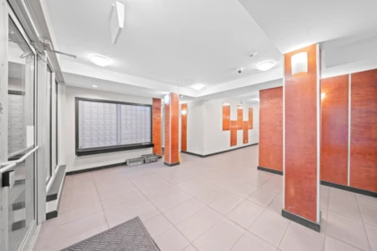 Entry Foyer Photo of 420 10688 140 Street, Surrey, BC