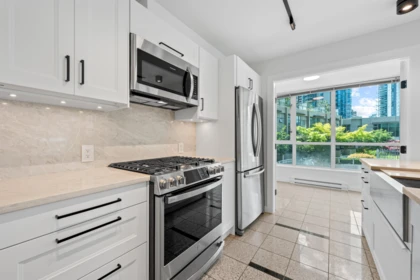 305 1328 W Pender Street, Vancouver, BC, Vancouver — Apartment/Condo for sale