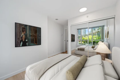 Garage Interior Photo of 305 1328 W Pender Street, Vancouver, BC