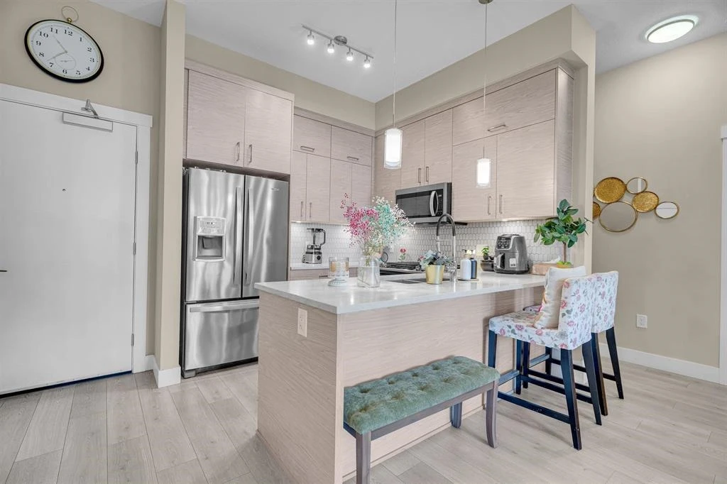 Family Room Photo of 219 2120 Gladwin Road, Abbotsford, BC