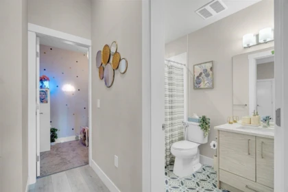 Laundry Room Photo of 219 2120 Gladwin Road, Abbotsford, BC