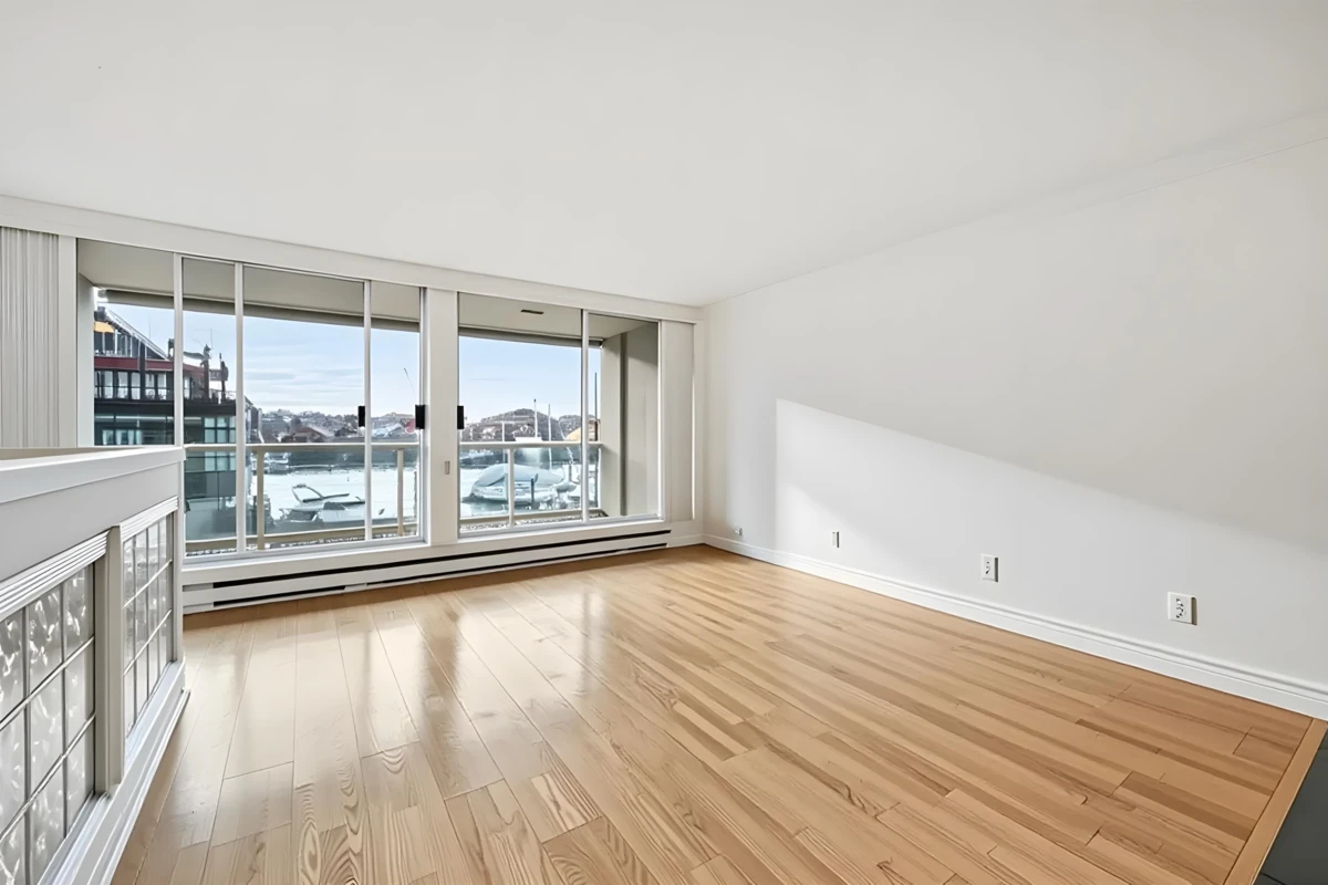Living Room Photo of 205 1600 Howe Street, Vancouver, BC