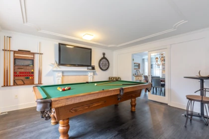 Entry Foyer Photo of 6412 179 Street, Surrey, BC