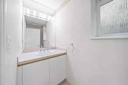 Mudroom Photo of 463 Ventura Crescent, North Vancouver, BC