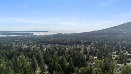 Street View Photo of 463 Ventura Crescent, North Vancouver, BC