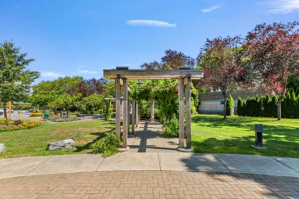 Hot Tub / Spa Photo of 304 19236 Ford Road, Pitt Meadows, BC