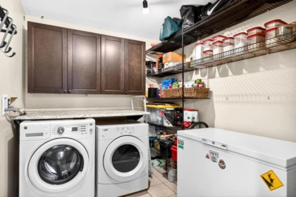 Mudroom Photo of 304 19236 Ford Road, Pitt Meadows, BC