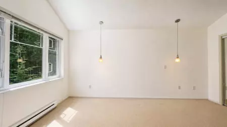 Powder Room Photo of 35 2351 Parkway Boulevard, Coquitlam, BC