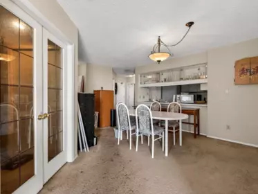 Kitchen Island Photo of 1503 1135 Quayside Drive, New Westminster, BC