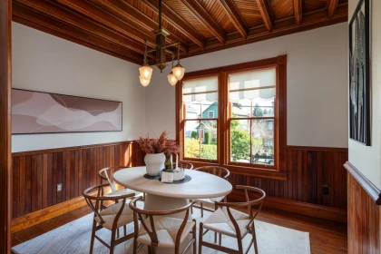 Breakfast Nook Photo of 217 Ninth Street, New Westminster, BC