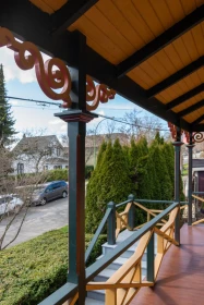 Outdoor Kitchen Photo of 217 Ninth Street, New Westminster, BC
