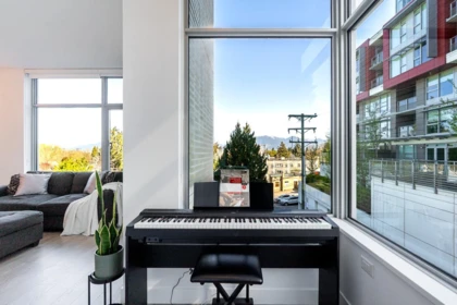 Powder Room Photo of 302 523 W King Edward Avenue, Vancouver, BC