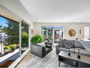 202 134 W 20th Street, North Vancouver, BC, North Vancouver — Apartment/Condo for sale