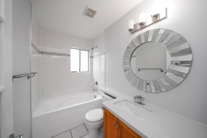 Guest Bathroom Photo of 3063 Rosemont Drive, Vancouver, BC