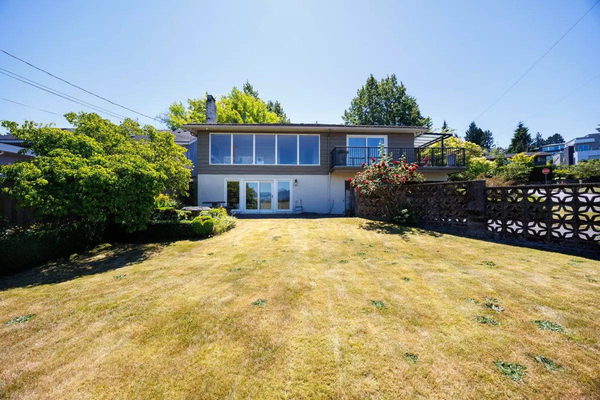 Exterior Rear Photo of 2291 W 32nd Avenue, Vancouver, BC