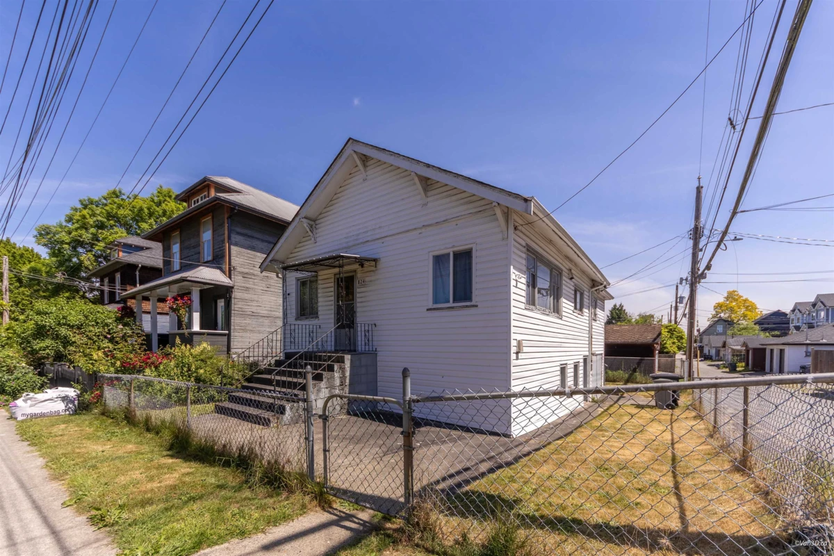 Exterior Rear Photo of 824 Semlin Drive, Vancouver, BC