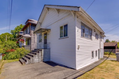 Laundry Room Photo of 824 Semlin Drive, Vancouver, BC