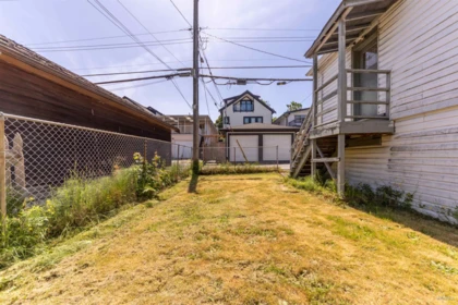 Staircase Photo of 824 Semlin Drive, Vancouver, BC