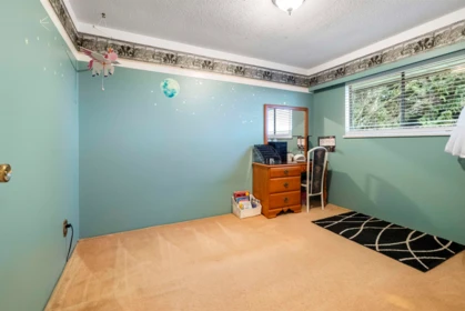 Mudroom Photo of 13474 15 Avenue, Surrey, BC