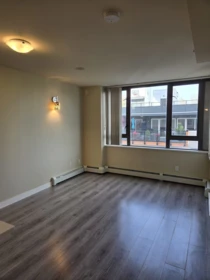 512 2689 Kingsway, Vancouver, BC, Vancouver — Apartment/Condo for sale