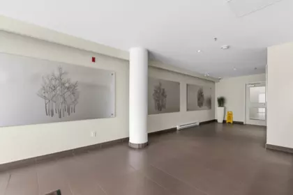 Entry Foyer Photo of 206 8695 160 Street, Surrey, BC