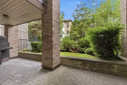 Laundry Room Photo of 206 8695 160 Street, Surrey, BC