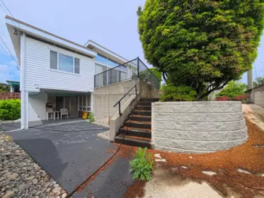 Street View Photo of 6762 Neal Street, Vancouver, BC