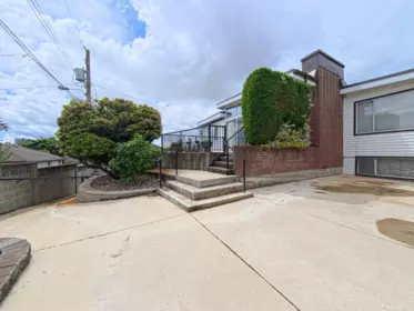 Swimming Pool Photo of 6762 Neal Street, Vancouver, BC