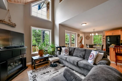 14883 Parkwood Street, Sunshine Valley, BC, Sunshine Valley — Single Family Residence for sale