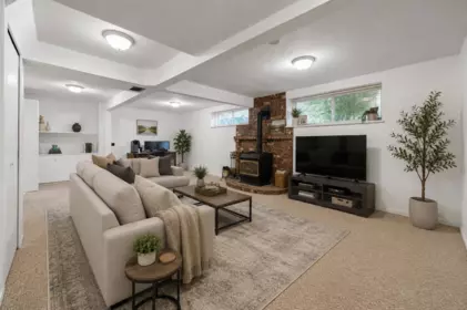 Hot Tub / Spa Photo of 1350 Berkley Road, North Vancouver, BC