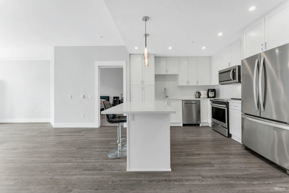 Family Room Photo of 4415 2180 Kelly Avenue, Port Coquitlam, BC