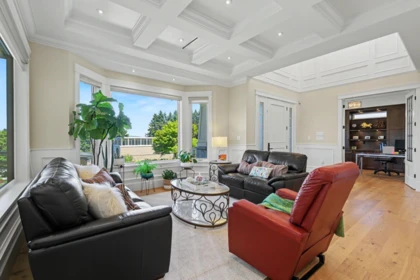 Breakfast Nook Photo of 5635 Oakglen Drive, Burnaby, BC
